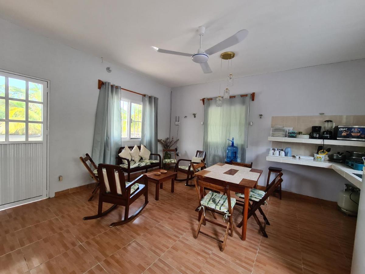 Apartamento Casa Perla Marina, Pequena Casa Frente A La Playa. El Cuyo Exterior foto